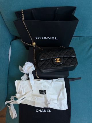 Bolso Chanel Clásico Negro Dorado Vintage