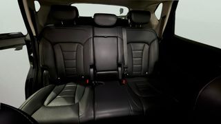 Ssangyong Rexton D22DTR Premium 4x2 133 kW (181 CV)