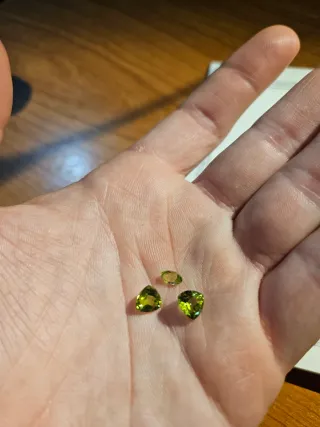 Coppia di gemme Peridoto verdi