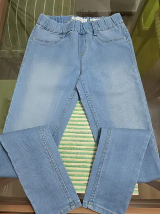 Jeans de chica talla 34. Easy Wear