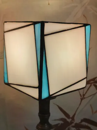 Coppia abat-jour Tiffany vetro e ottone