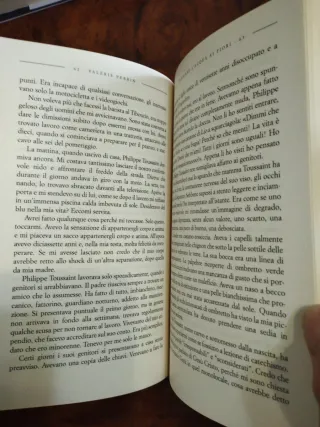 Cambiare l'acqua ai fiori (Italian Edition)