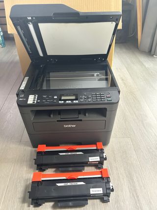Impresora Láser Brother MFC-L2710DW + 2 Toner