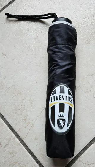 ombrello mini pioggia Juventus calcio bianco nero