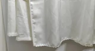 Elegante camisón y bata con bordados. Vintage.