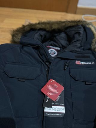 Abrigo Norway negro hombre