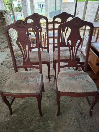 Lote sofá, sillones, sillas,mesa...