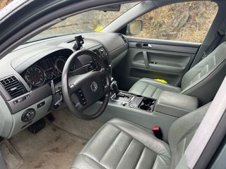 Volkswagen Touareg 3.2 V6