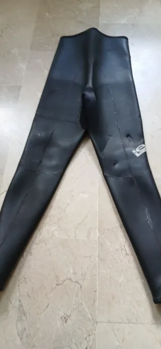 Chaqueta y pantalón LEROI pesca submarina.