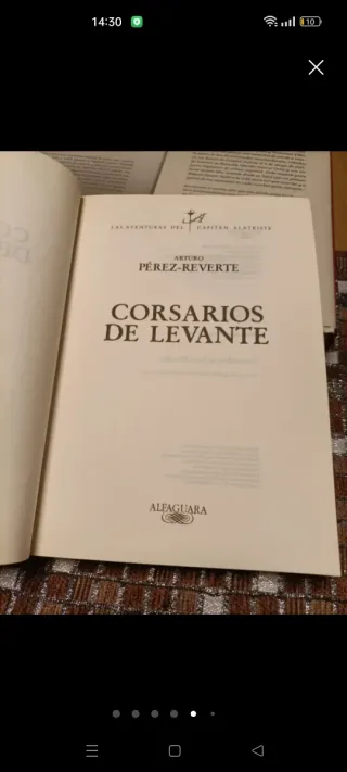 2 Libros, Arturo Pérez Reverte Reservados,PEDRO E
