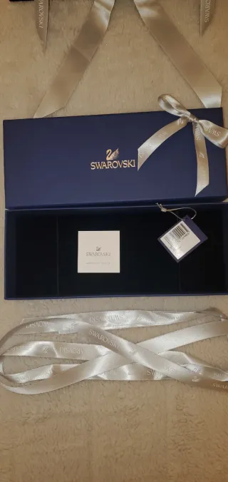 Confezione regalo collana Swarovski blu
