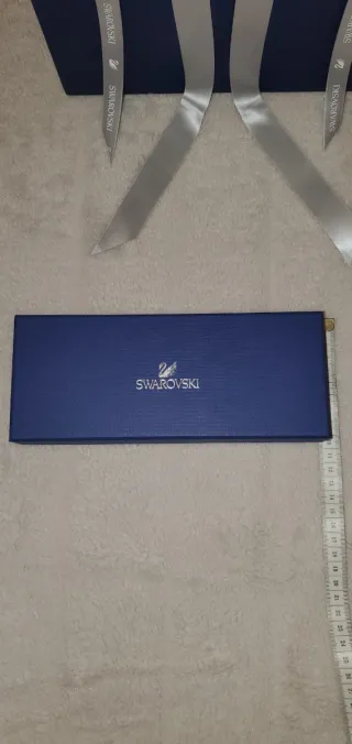 Confezione regalo collana Swarovski blu