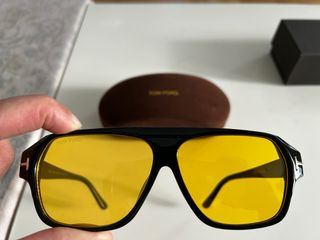 Gafas Tom Ford Negras y Amarillas