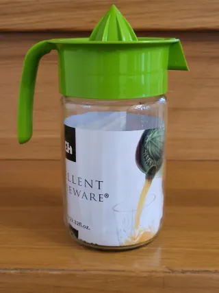 Spremiagrumi in Vetro e Plastica