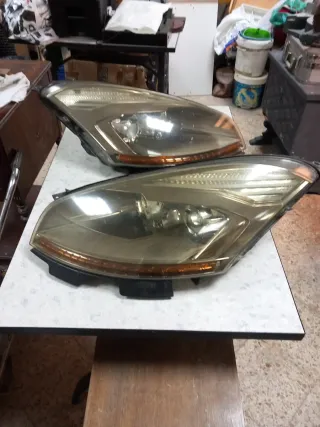 2 Ópticas Xenon C4 Grand Picasso 2007
