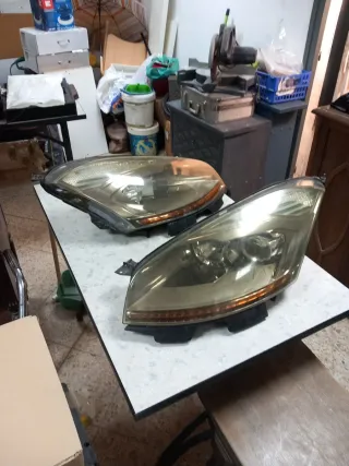 2 Ópticas Xenon C4 Grand Picasso 2007