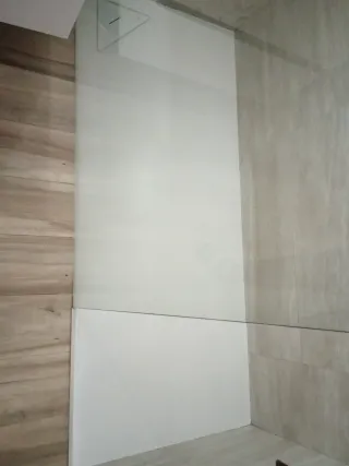 Placa de ducha blanca diseño pizarra gran calidad