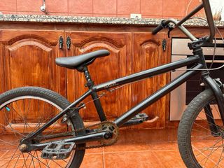 Bicicleta BMX Felt