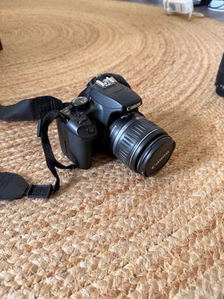 Cámara Canon EOS 1000D