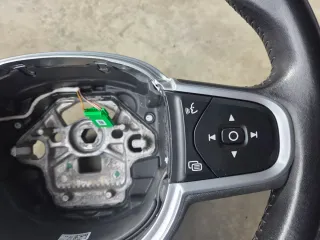 Volante Cuero Volvo V60 XC60 año 20 21 22 23 24 25