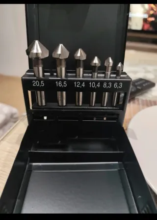 Estuche Avellanadores Metálicos