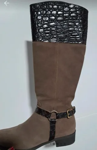 Botas altas de ante y piel efecto cocodrilo