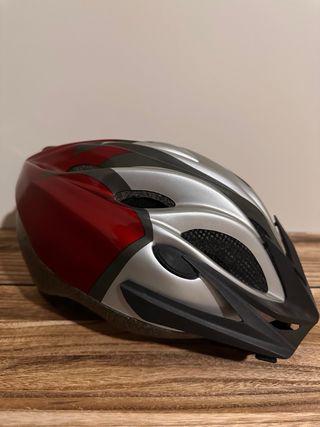 Casco de bicicleta deportivo