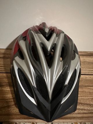 Casco de bicicleta deportivo