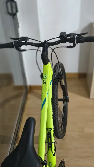 Bicicleta Rockrider ST 100 Neón