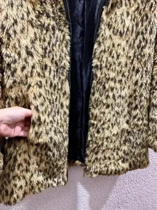 Abrigo peluche animal print Lefties T-M