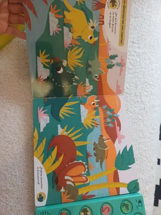 Escucha y descubre. Los dinosaurios