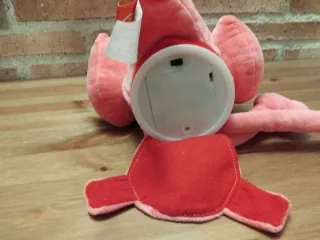 Flamenco de peluche rosa parlante