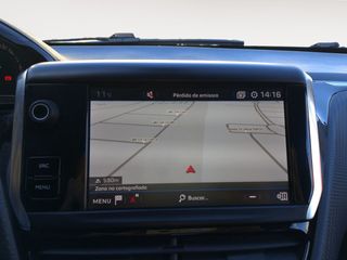 Peugeot 2008 Signature