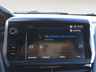 Peugeot 2008 Signature