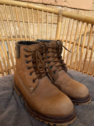 Botas marrones talla 38