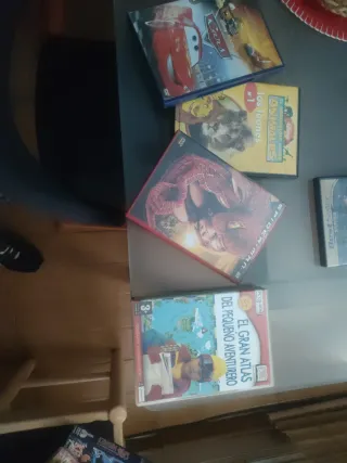 DVDs Infantiles: Cars, Spiderman 2, Los Leones