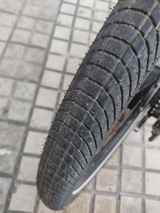 Bicicleta Eléctrica ROCKRIDER.