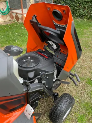 Tractor Cortacésped Husqvarna TC 342T Kawasaki