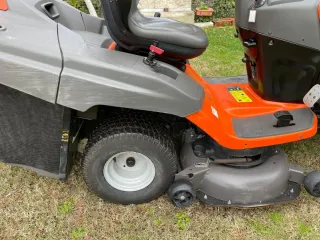 Tractor Cortacésped Husqvarna TC 342T Kawasaki