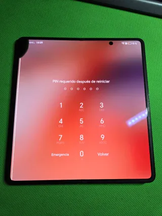 Honor Magic V2 con tara