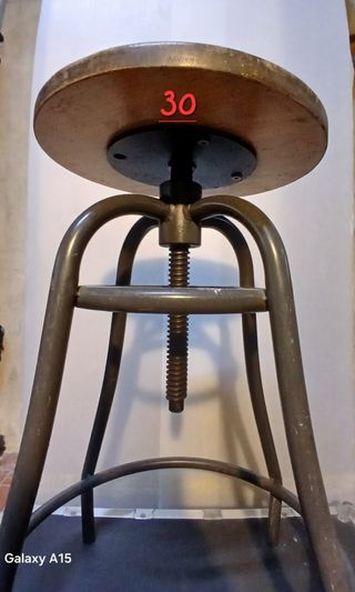 Sgabello Industriale Regolabile