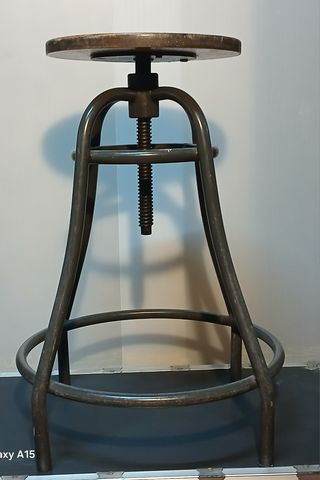 Sgabello Industriale Regolabile