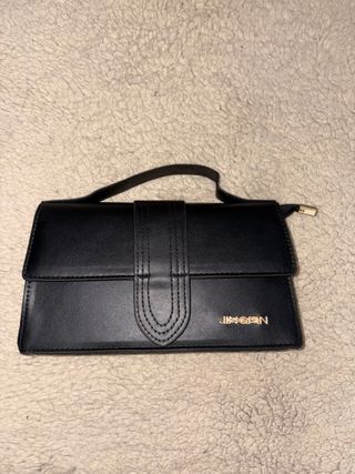Bolso de mano negro elegante