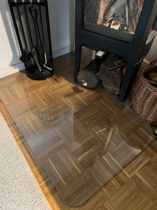 Cristal protector bajo estufa