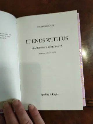 It ends with us. Siamo noi a dire basta. Ediz. ...