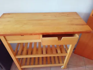 Mesa auxiliar Ikea