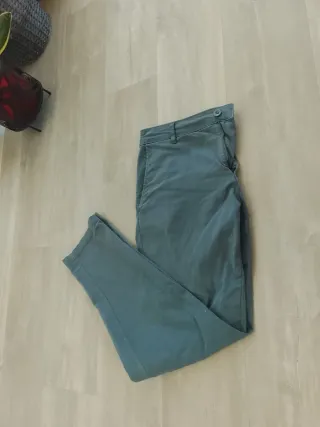 Pantalones chinos Zara grises