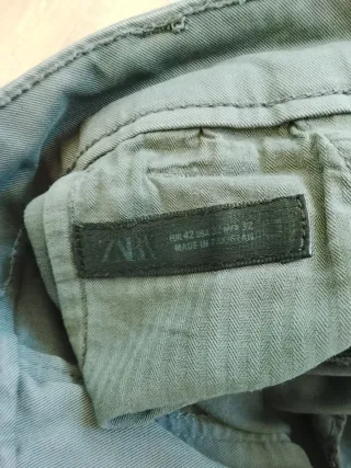 Pantalones chinos Zara grises