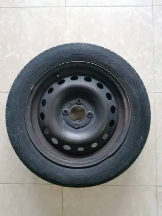 Rueda Dunlop 185/60 R15 84H