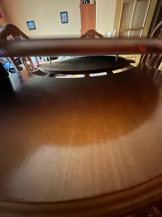 Mesa extensible con 5 sillas